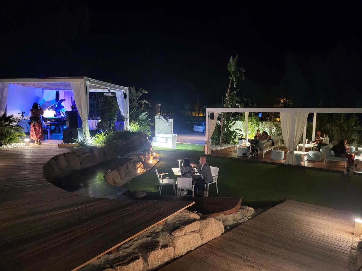 Oasi Blu Sardinia Hotel Santa Margherita di Pula Ngoại thất bức ảnh
