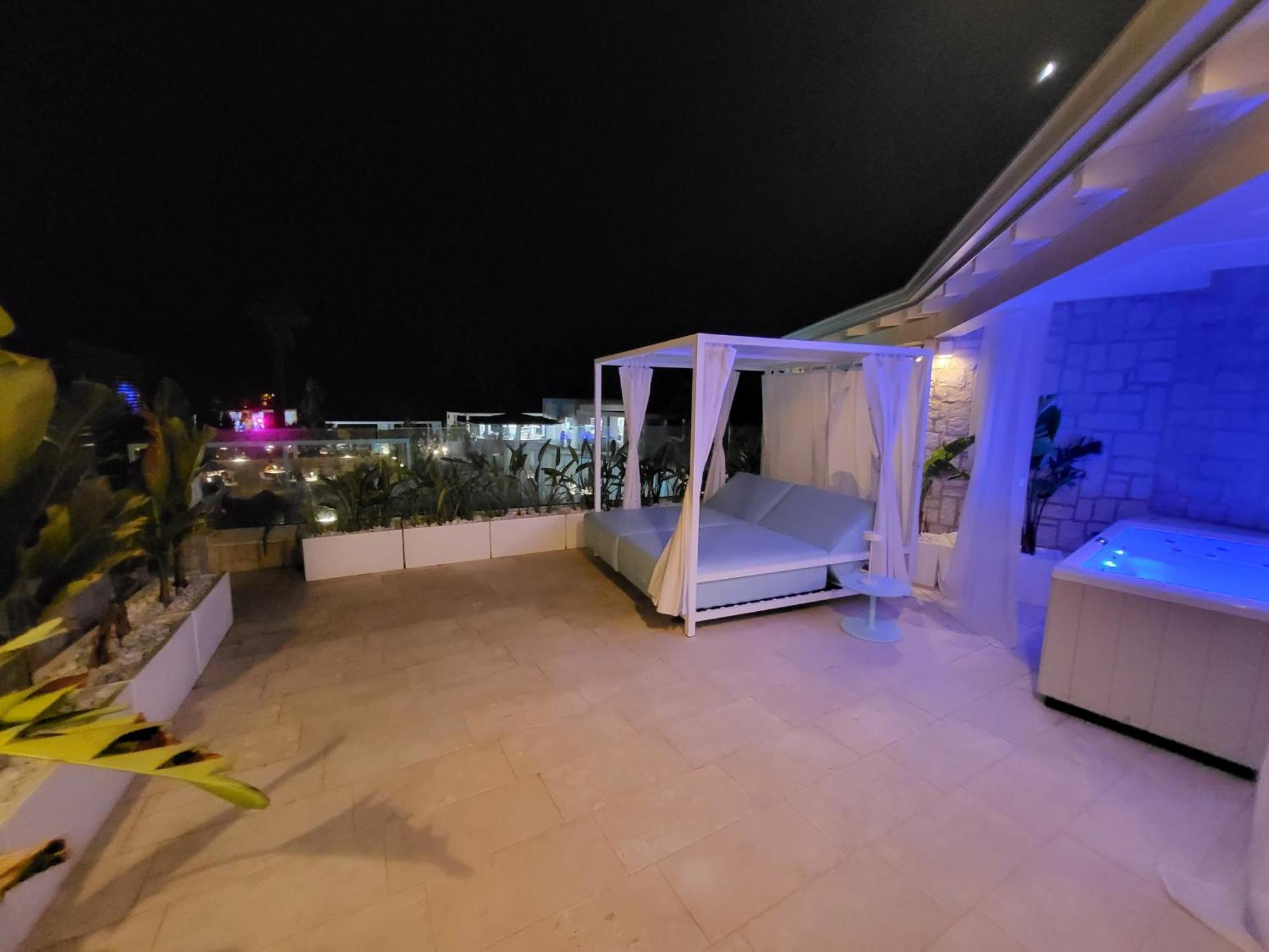 Oasi Blu Sardinia Hotel Santa Margherita di Pula Ngoại thất bức ảnh