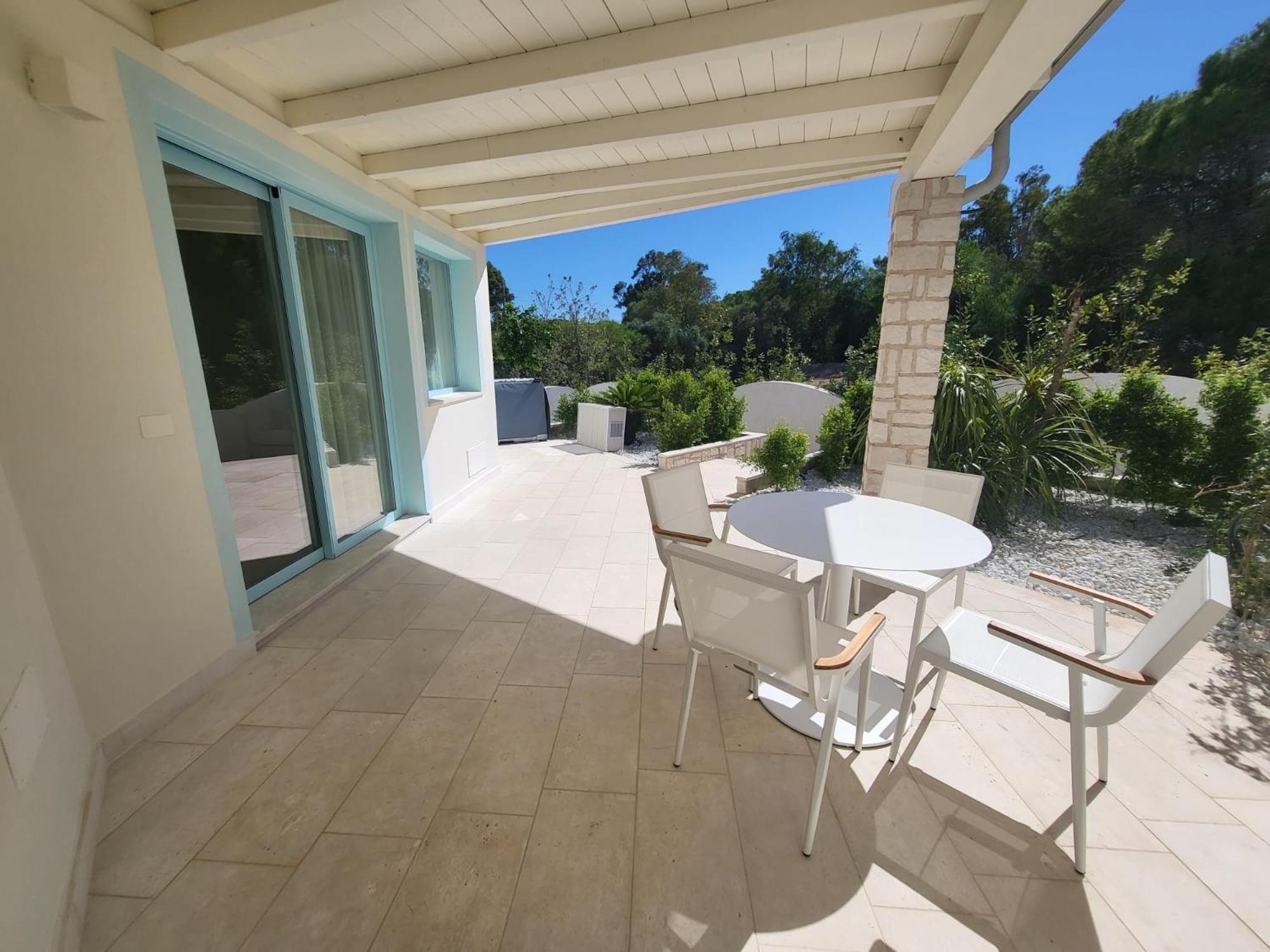 Oasi Blu Sardinia Hotel Santa Margherita di Pula Ngoại thất bức ảnh