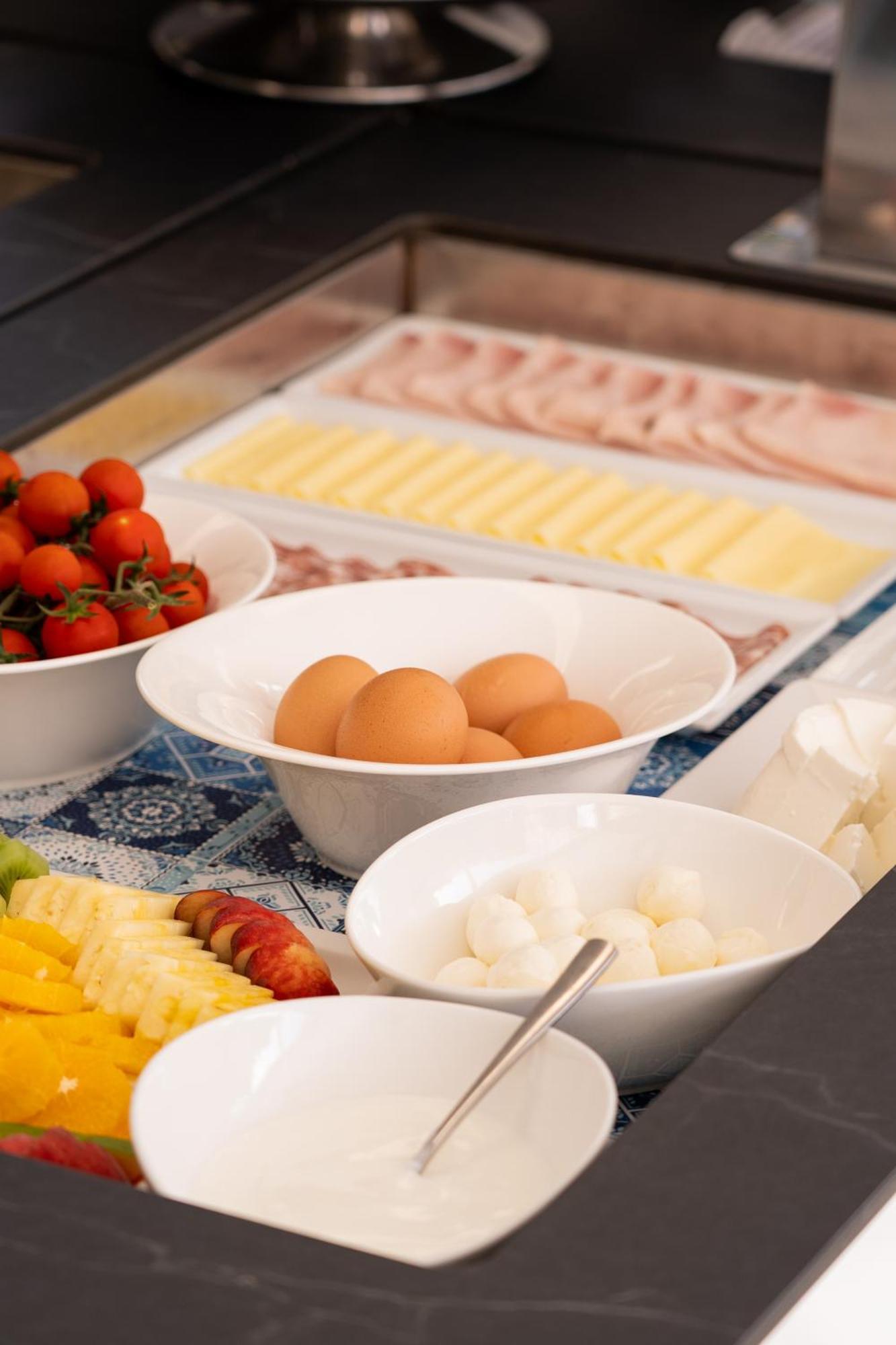 Oasi Blu Sardinia Hotel Santa Margherita di Pula Ngoại thất bức ảnh