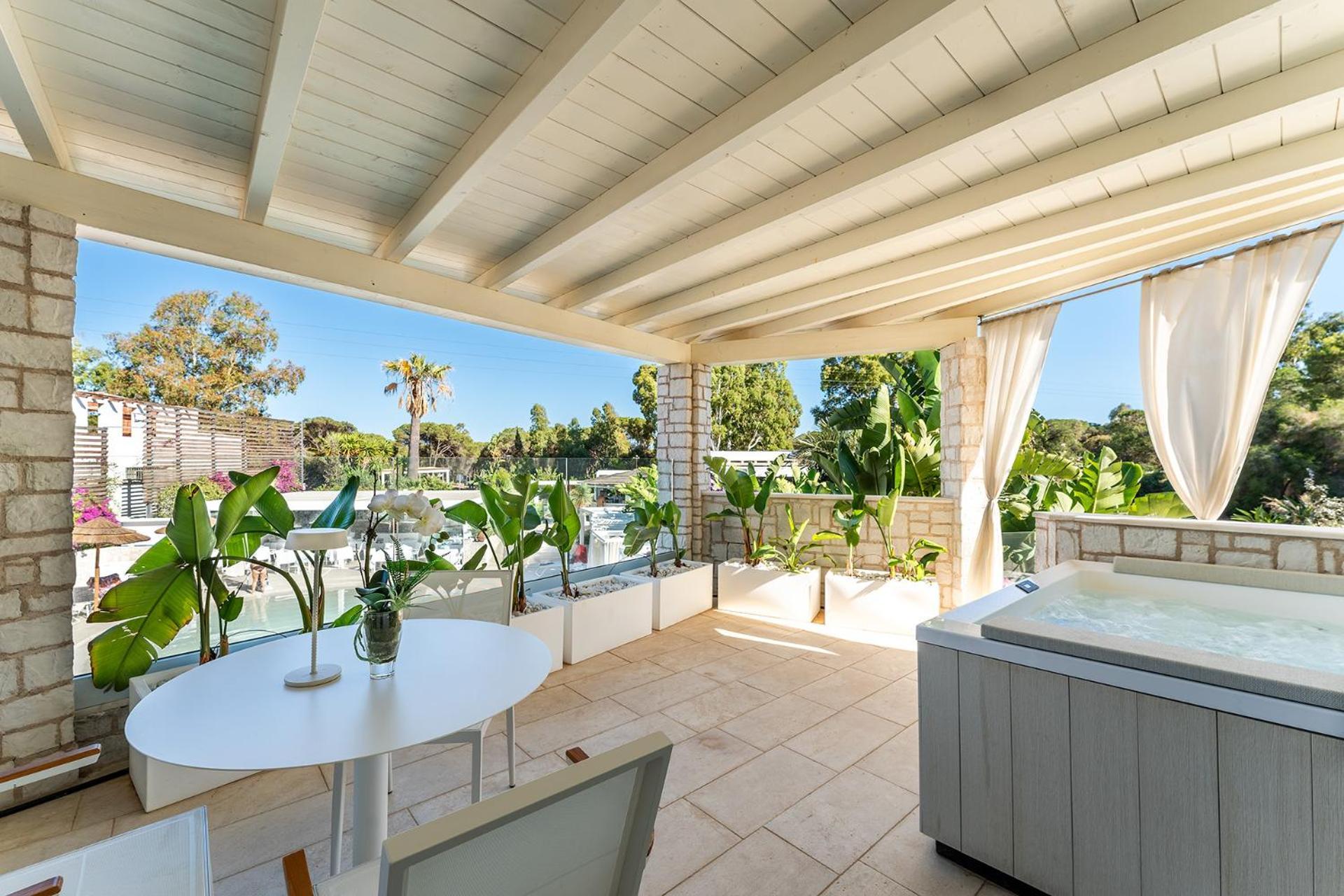 Oasi Blu Sardinia Hotel Santa Margherita di Pula Ngoại thất bức ảnh