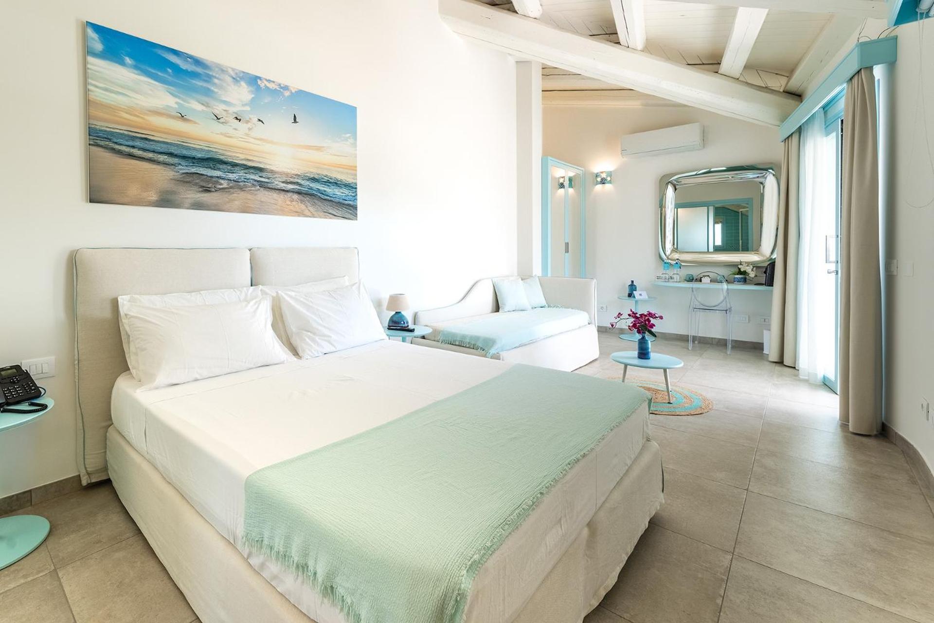 Oasi Blu Sardinia Hotel Santa Margherita di Pula Ngoại thất bức ảnh