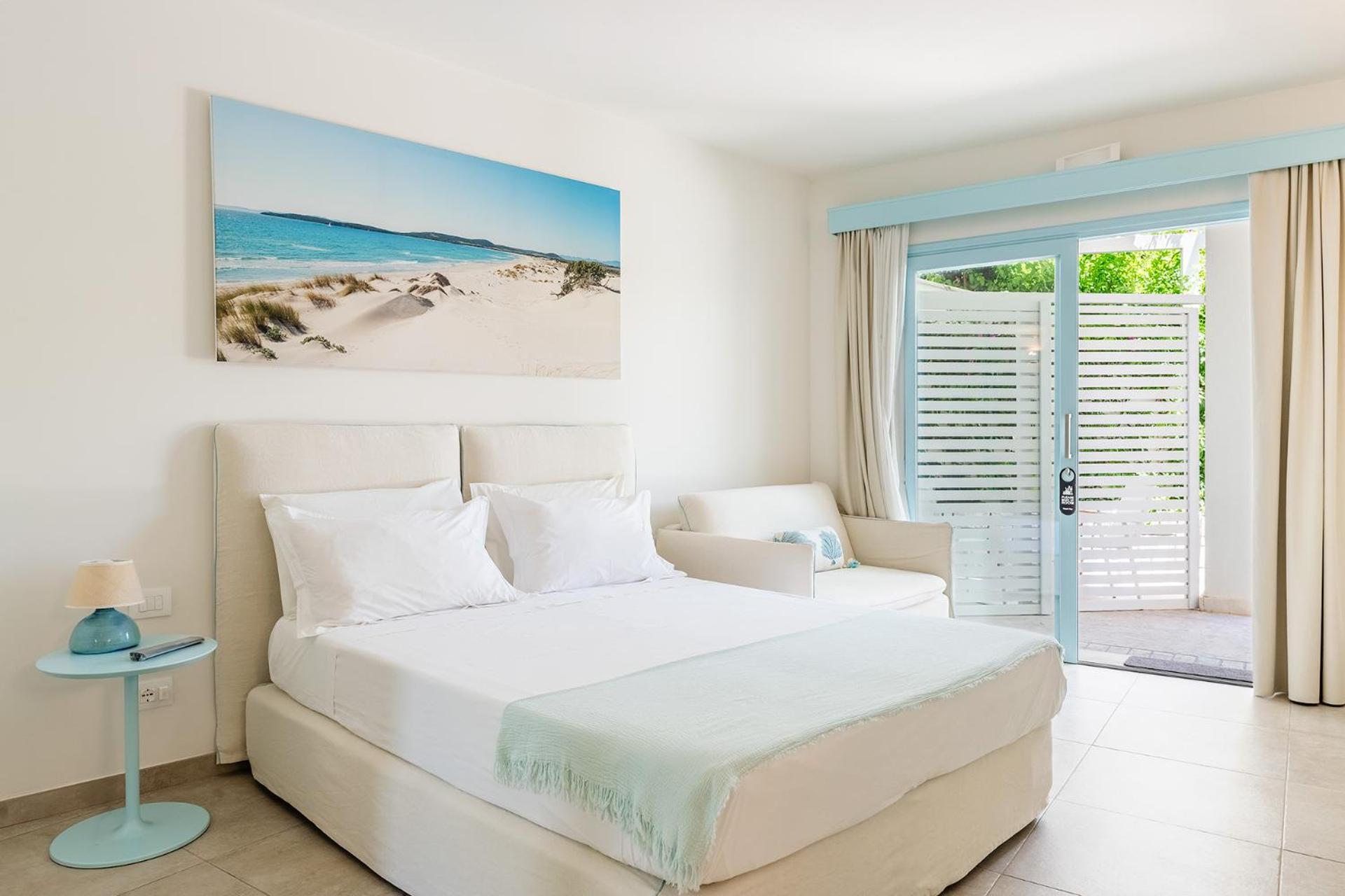 Oasi Blu Sardinia Hotel Santa Margherita di Pula Ngoại thất bức ảnh