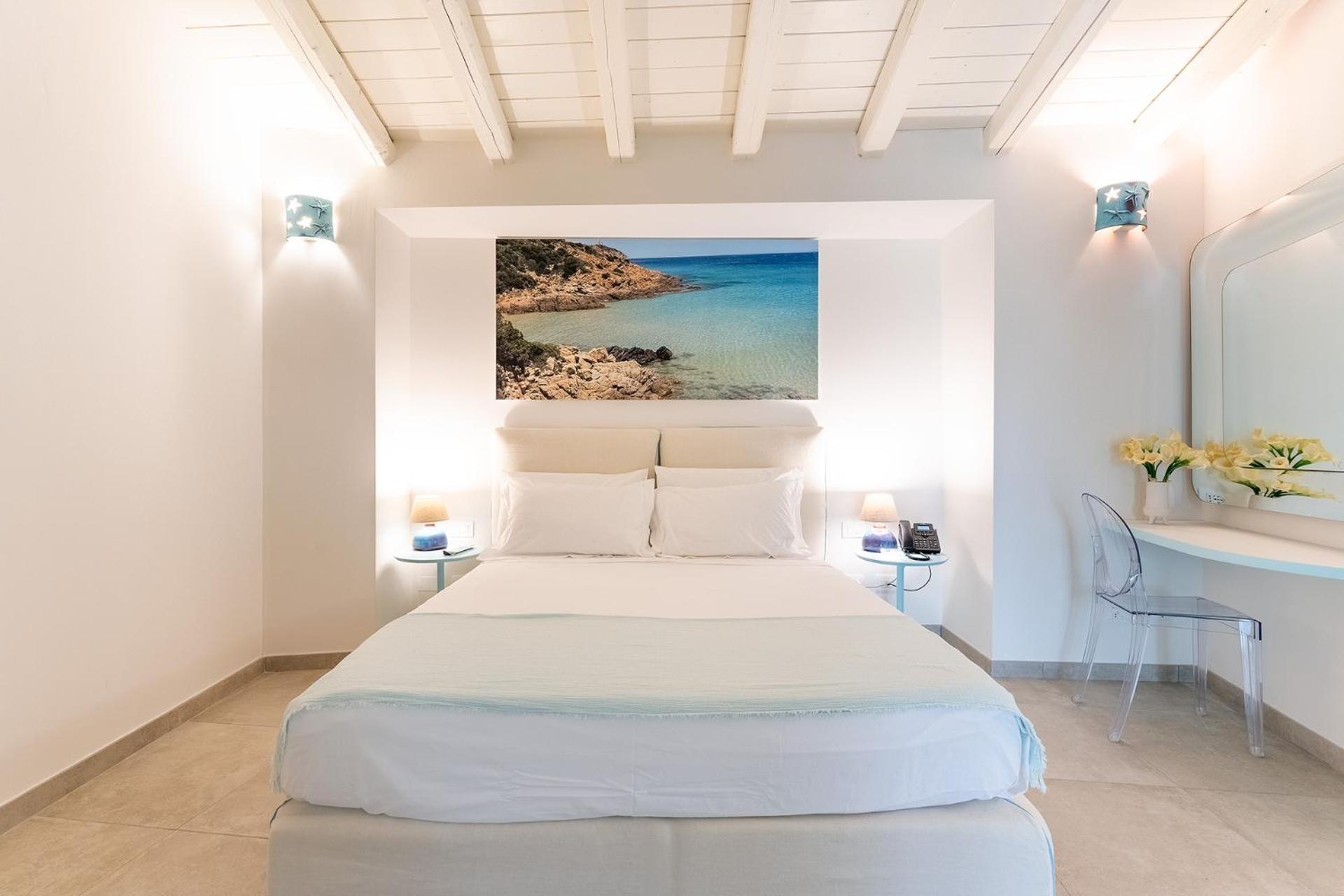 Oasi Blu Sardinia Hotel Santa Margherita di Pula Ngoại thất bức ảnh